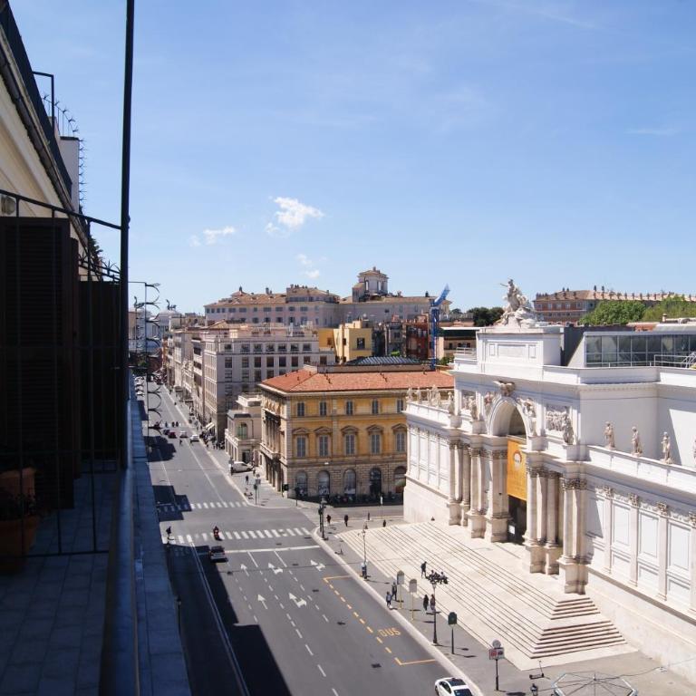 Glam Luxury Rome - Suite con Balcone - 5
