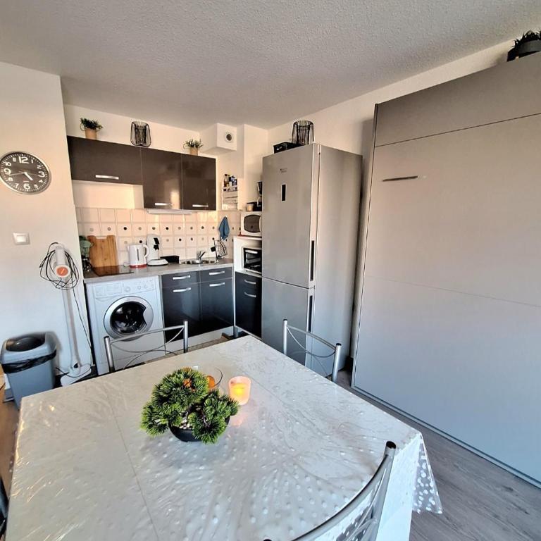 studio pour 4 personnes proche du port et des plages - Appartement 1 Chambre - 9