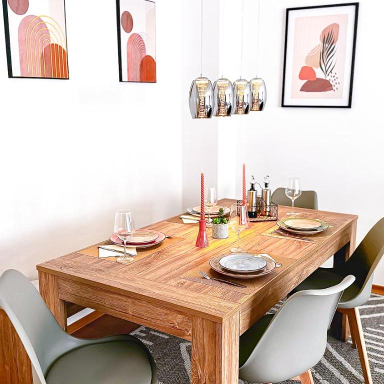 Moderne 3-Zimmer-Wohnung im Zentrum- Tiefgarage inklusive, Smart-TV, Shopping & Sightseeing ums Eck - Two-Bedroom Apartment - 6