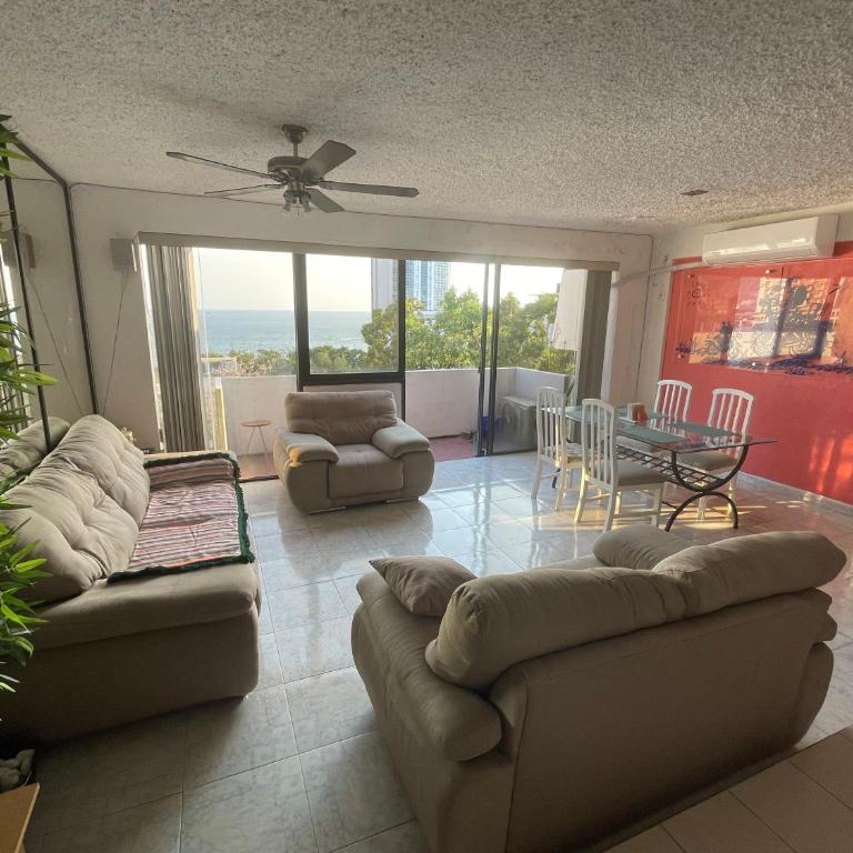 Costera, depa hasta 9 personas con vista al mar, alberca, terraza y aire acondicionado - Apartamento de 3 dormitorios - 3