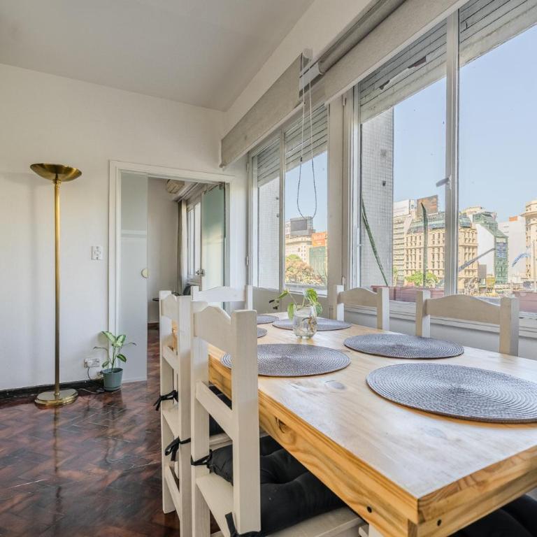 Hermoso Departamento con Balcon al Obelisco I - Apartamento de 2 dormitorios - 84