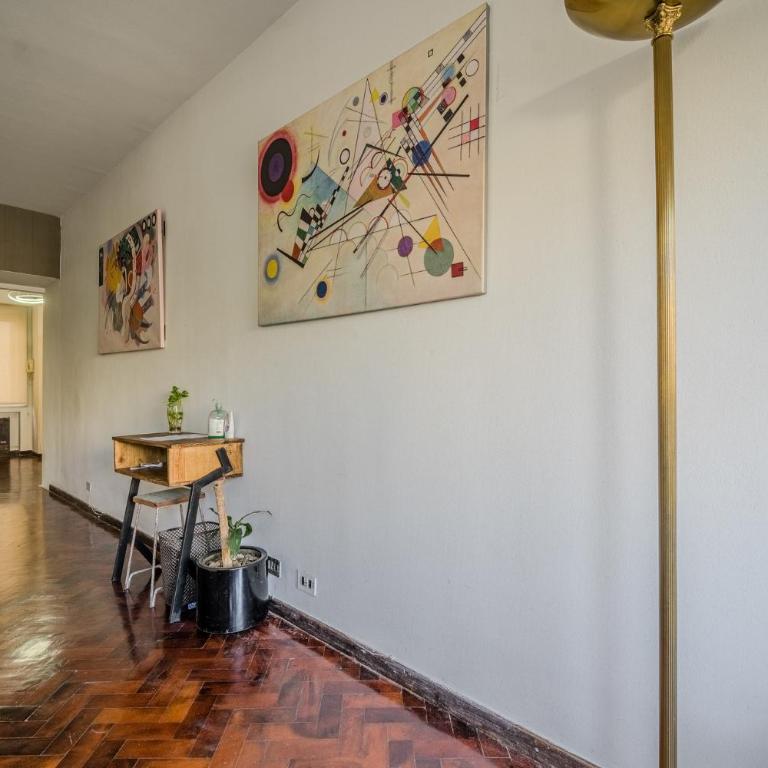 Hermoso Departamento con Balcon al Obelisco I - Apartamento de 2 dormitorios - 66