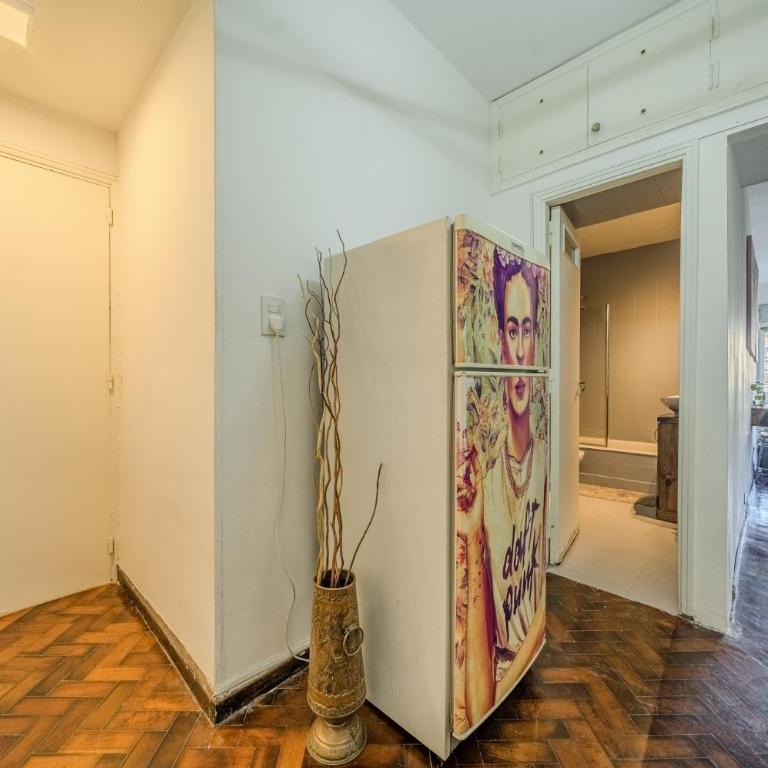 Hermoso Departamento con Balcon al Obelisco I - Apartamento de 2 dormitorios - 80