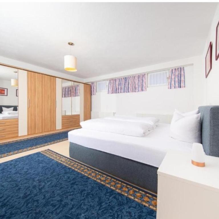 Cozy Apartment by Northsouth Apartments - Apartment - 17