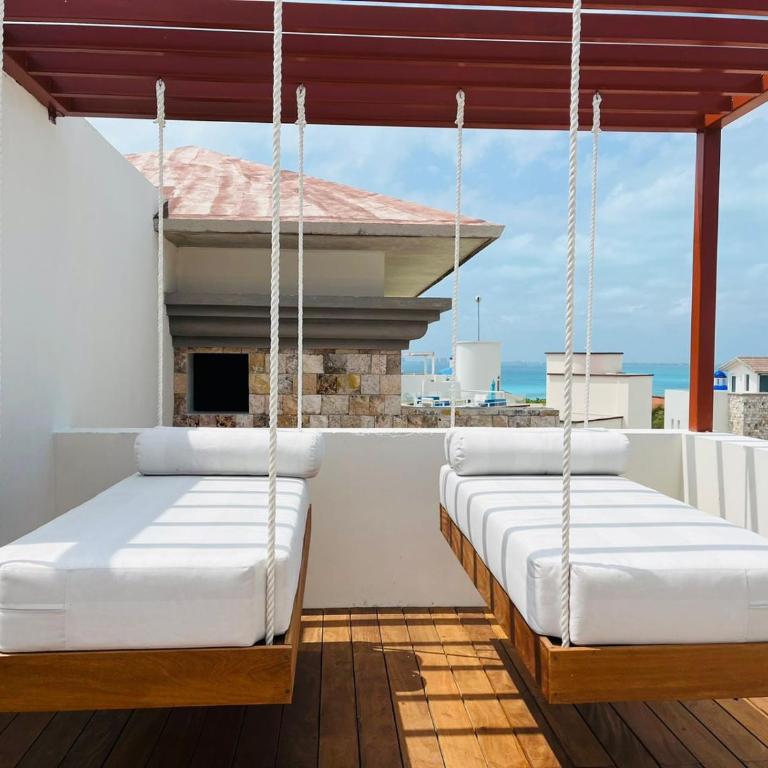Brand new penthouse with plunge pool, amazing top view - Two-Bedroom Apartment - 14
