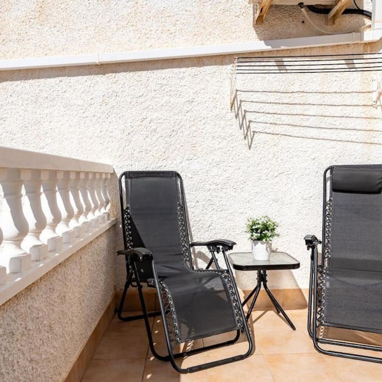 Casa Del Sol - Three-Bedroom Apartment - 21