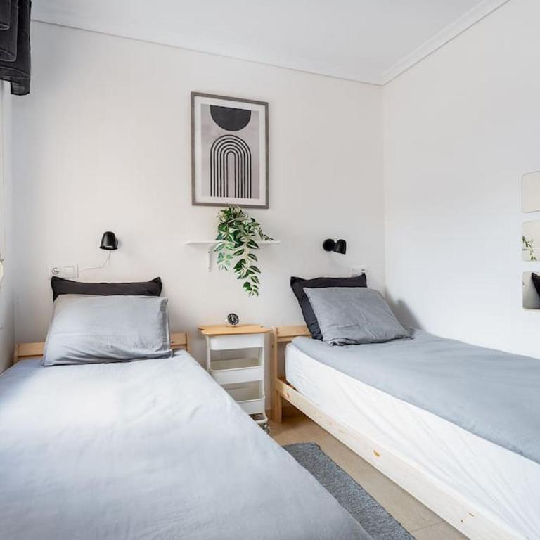 Casa Del Sol - Three-Bedroom Apartment - 24