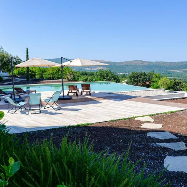 A1 2 beds 2 baths Lux Condo Pool Sea Views - Two-Bedroom Apartment - 59