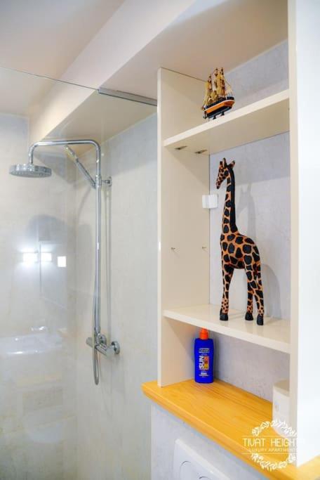 A1 2 beds 2 baths Lux Condo Pool Sea Views - Two-Bedroom Apartment - 30