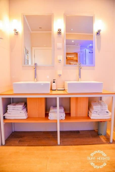 A1 2 beds 2 baths Lux Condo Pool Sea Views - Two-Bedroom Apartment - 32