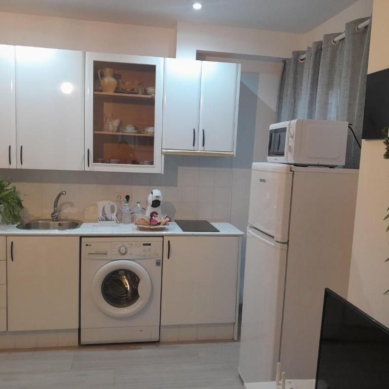 Puerta Sevilla PARKING GRATIS - Two-Bedroom Apartment - 23