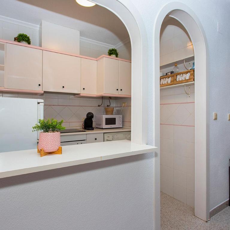 Los Girasoles III F3 - One-Bedroom Apartment - 25