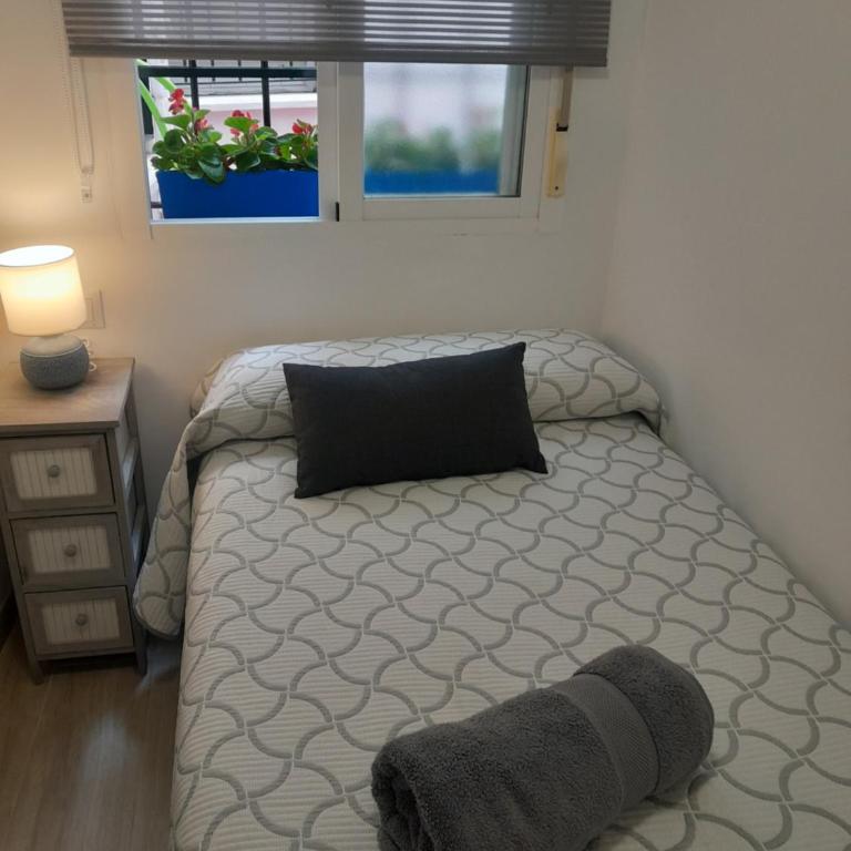 Puerta Sevilla PARKING GRATIS - Two-Bedroom Apartment - 2