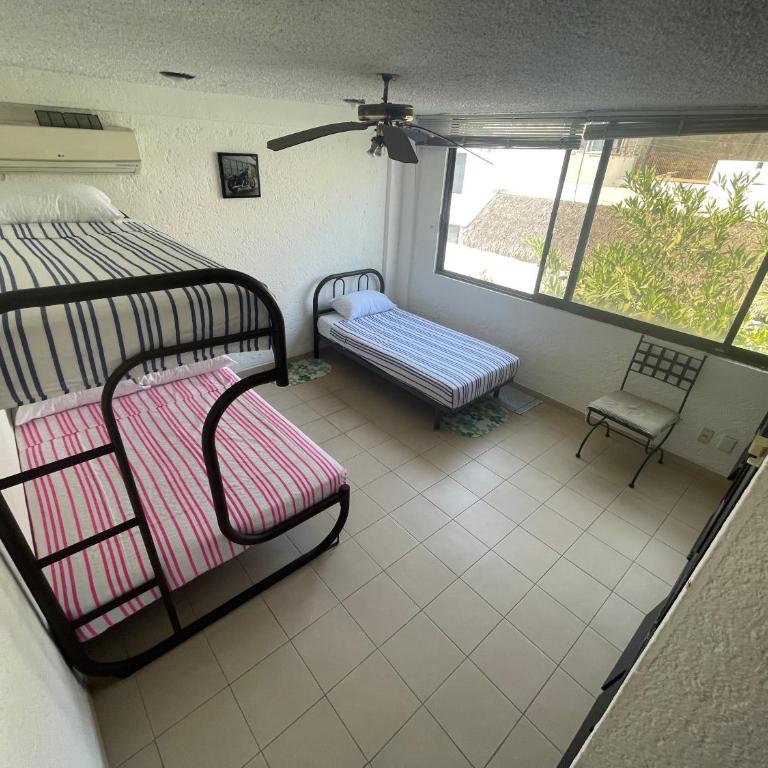 Costera, depa hasta 9 personas con vista al mar, alberca, terraza y aire acondicionado - Apartamento de 3 dormitorios - 9