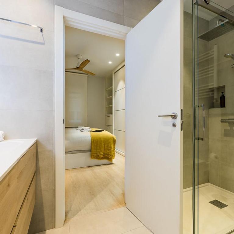 SUNRISE I Apto moderno junto a Playa de Zurriola - Apartamento de 2 dormitorios - 34