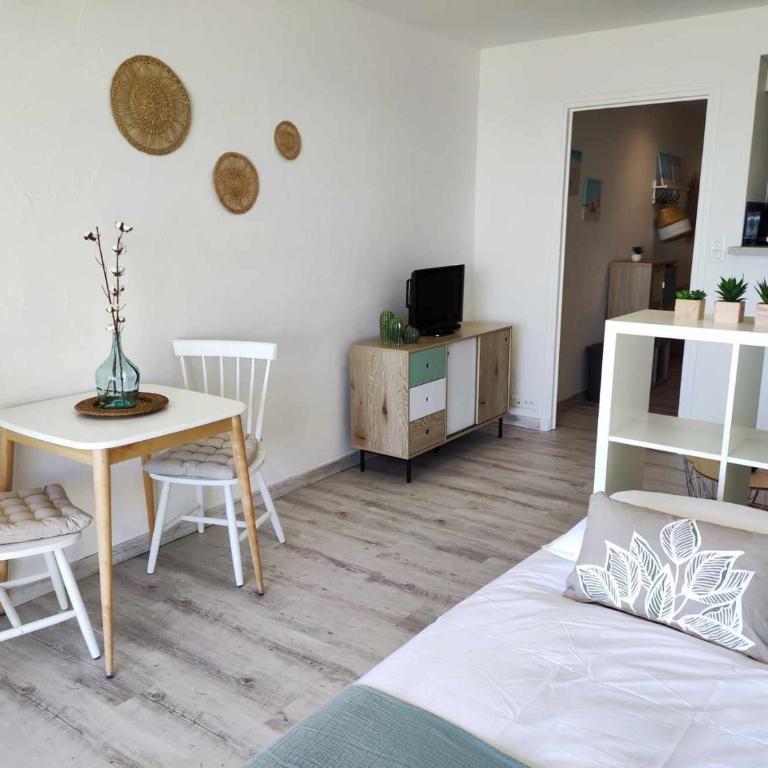 Studio "Blue Sun" - Studio - Vue sur Mer - 8