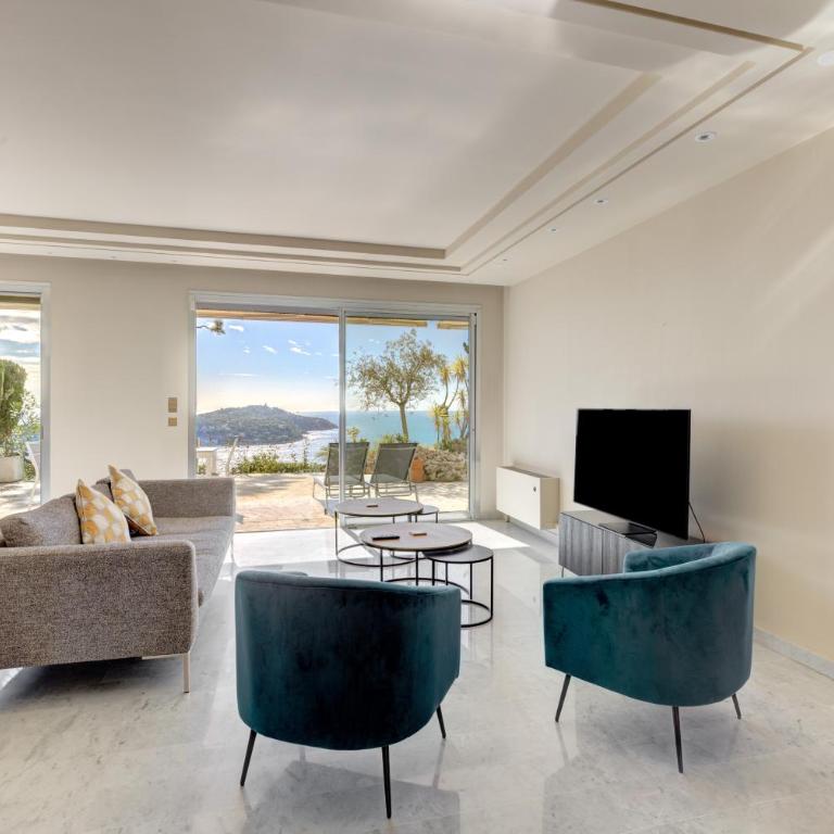 Giant Terrace on a stunning View - Appartement - 3