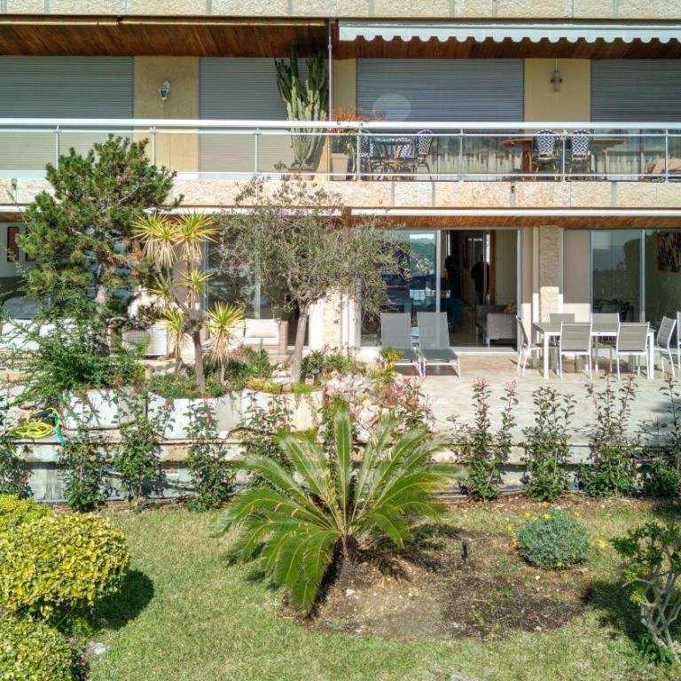 Giant Terrace on a stunning View - Appartement - 31