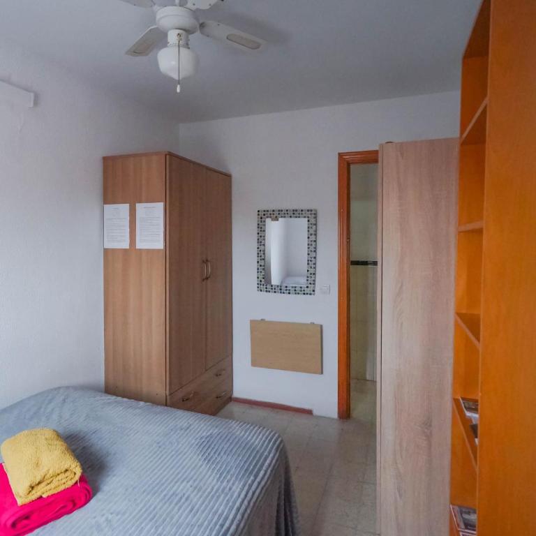 Habitaciones privadas con cama doble en Sevilla - Habitación con baño compartido - Cama grande - 23