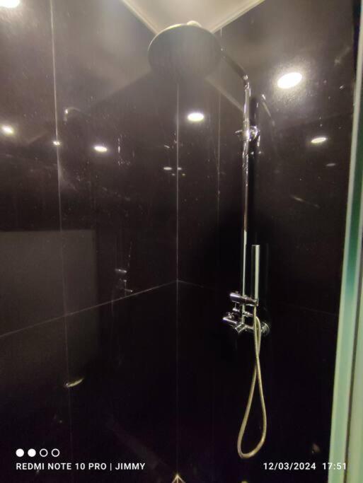 Dpto en Equipetrol a estrenar a todo lujo, ubicación privilegiada - Apartamento de 1 dormitorio - 22