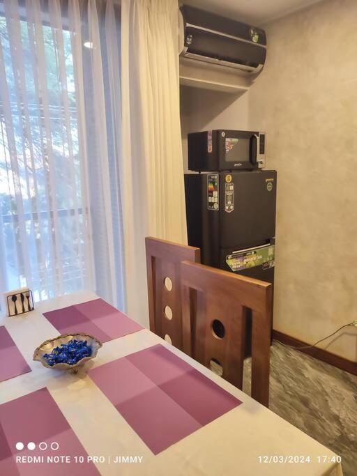 Dpto en Equipetrol a estrenar a todo lujo, ubicación privilegiada - Apartamento de 1 dormitorio - 40