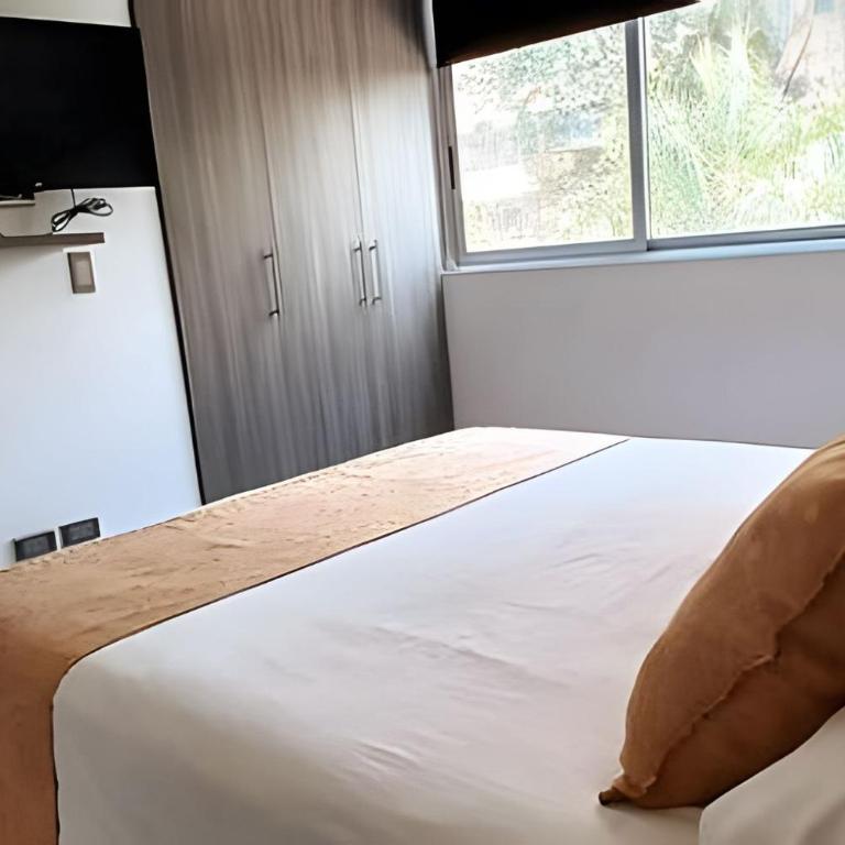 303 Moderno Aparta-Suite en Versalles Tipo Loft - Cali Tower Suites & Lofts - Suite - 5