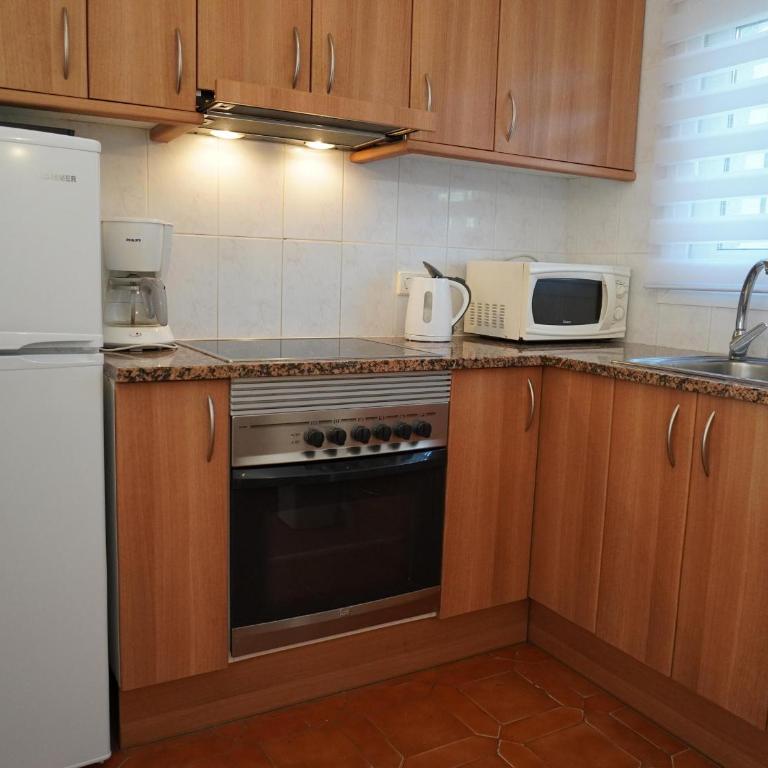 Encantadora casa de 2 habitaciones en L'Estartit - Se admiten mascotas - ES-323-57 - Vacation Home - 33