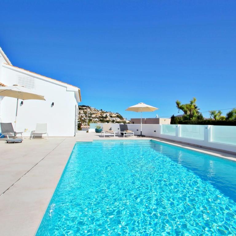 Adora - modern villa with large private pool in Moraira - Two-Bedroom Villa - 4