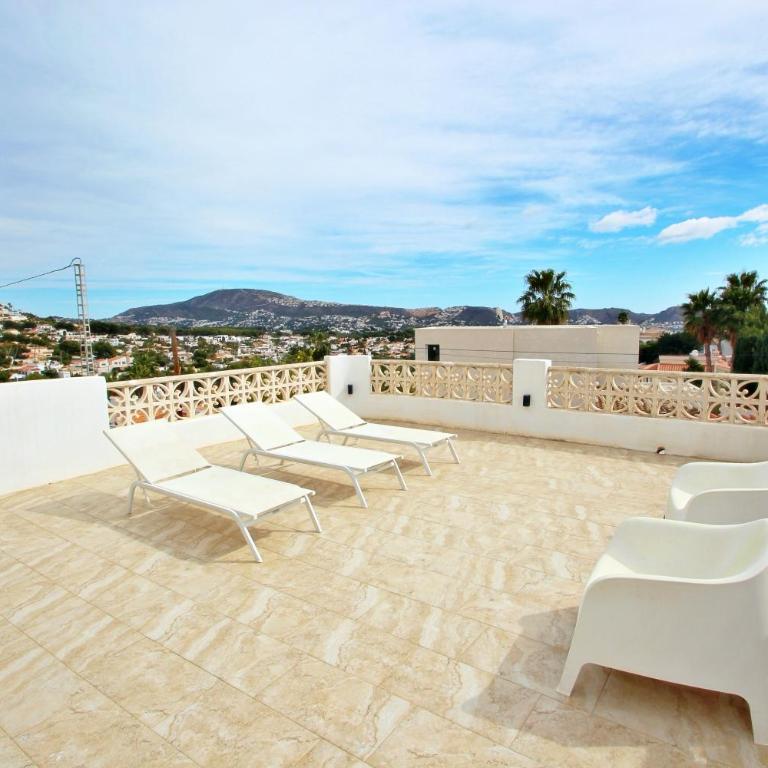 Adora - modern villa with large private pool in Moraira - Two-Bedroom Villa - 11