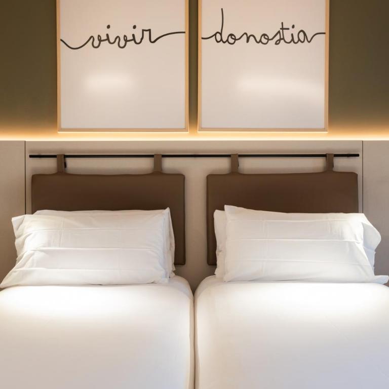 Leonardo Boutique Hotel San Sebastián - Habitación Triple Superior - 2