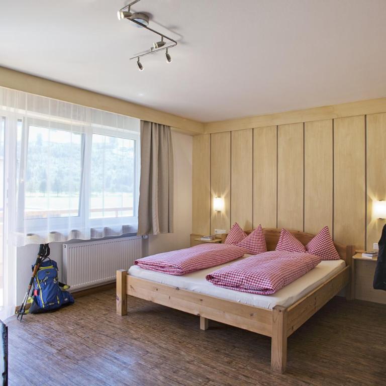 Alphotel Mittersill incl National Park Sommercard - Vierbettzimmer - 2