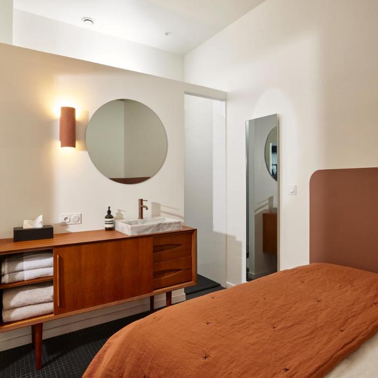 Cosy 1BR with outside space near Canal Saint Martin - Apartamento de 1 dormitorio - 6