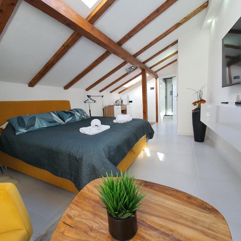 Apartmani Gandi - Double Room - 7