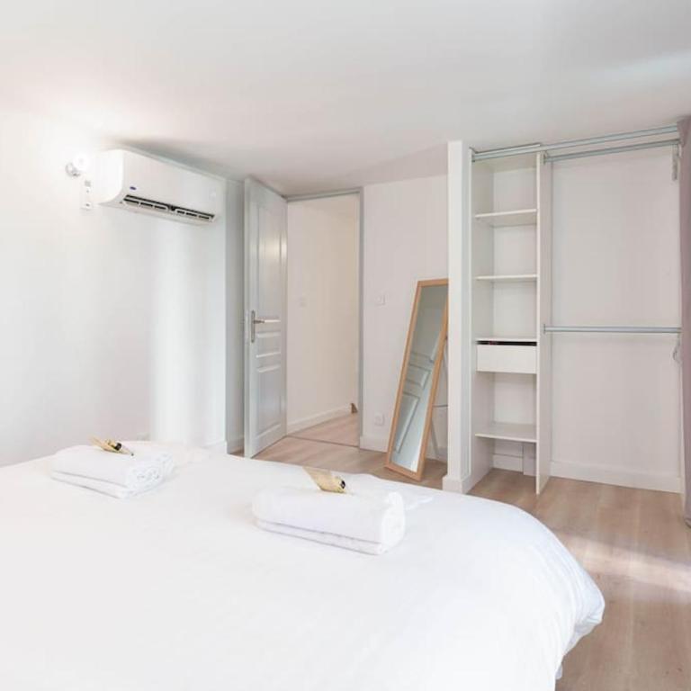 Le Val By ApiRent #Duplex #Parking #AirConditioning - Appartement 2 Chambres - 24