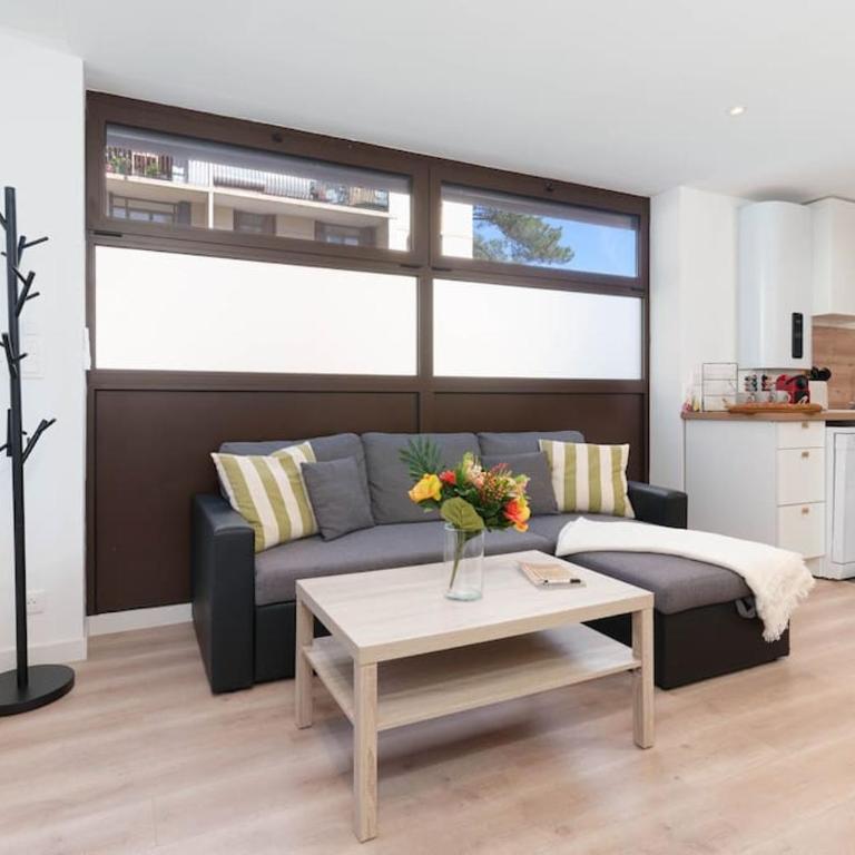 Le Val By ApiRent #Duplex #Parking #AirConditioning - Appartement 2 Chambres - 3