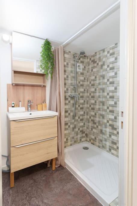 Le Val By ApiRent #Duplex #Parking #AirConditioning - Appartement 2 Chambres - 32