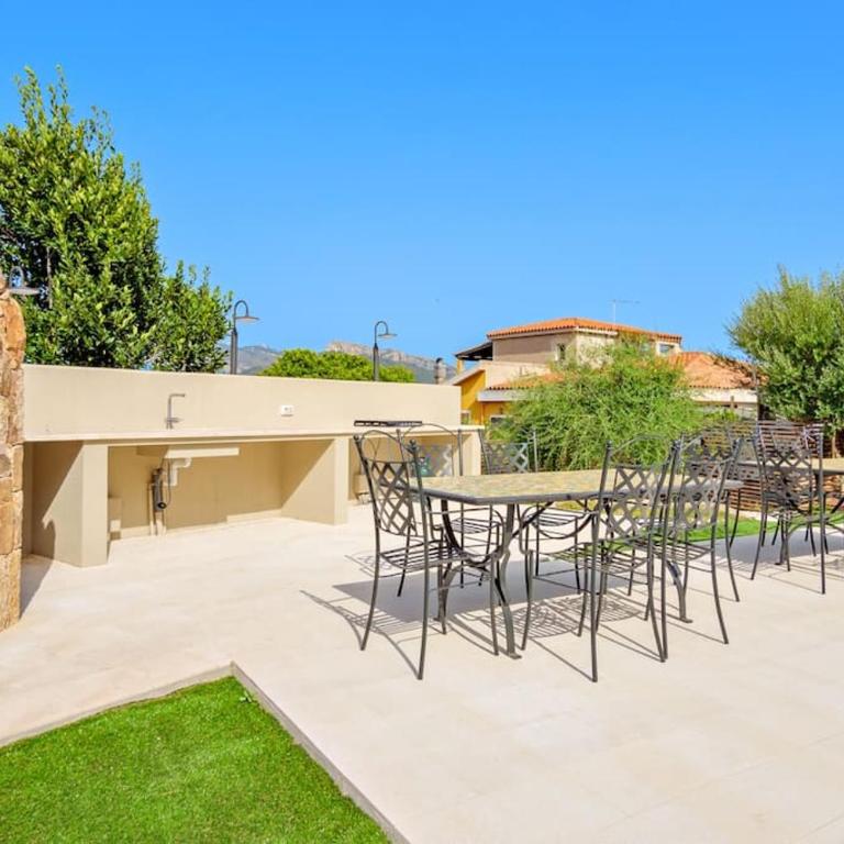 Villa Mirtillo Golfo Aranci - Villa - 22