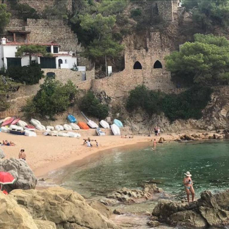 T2 climatisé + parking 500 m plage/centre ville - Apartamento de 1 dormitorio - 41