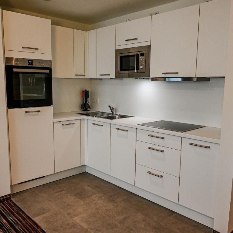 Soloplan City Resort - Suite mit Balkon - 8