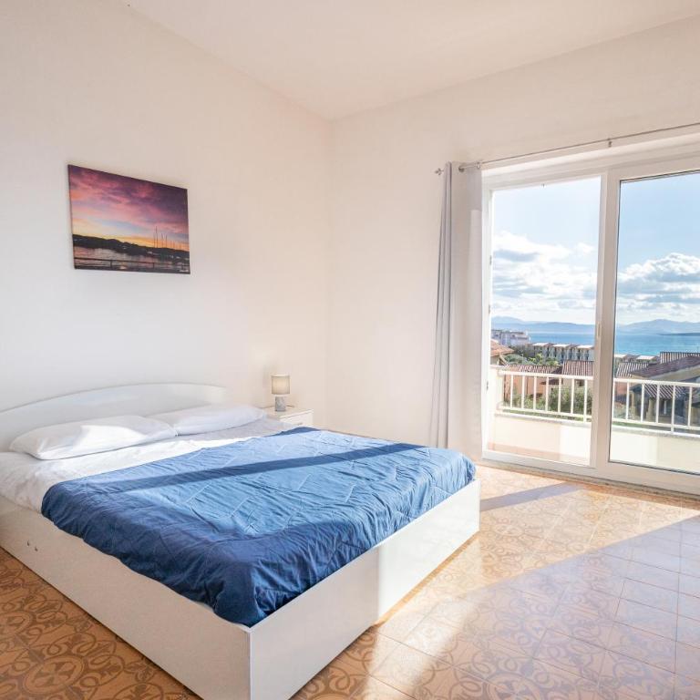 "Tramontana" vista mare - 300m dalla spiaggia - Appartamento con 3 Camere da Letto - 1