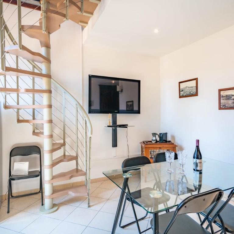 Palazzo Boyer - Marina - 6 posti - Appartamento con 2 Camere da Letto - 4