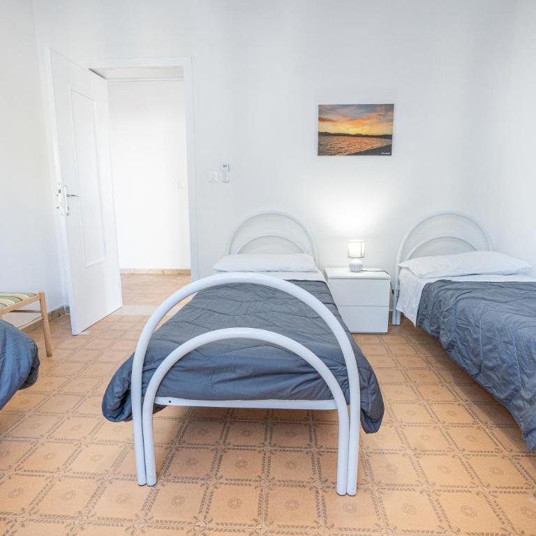 "Tramontana" vista mare - 300m dalla spiaggia - Appartamento con 3 Camere da Letto - 28