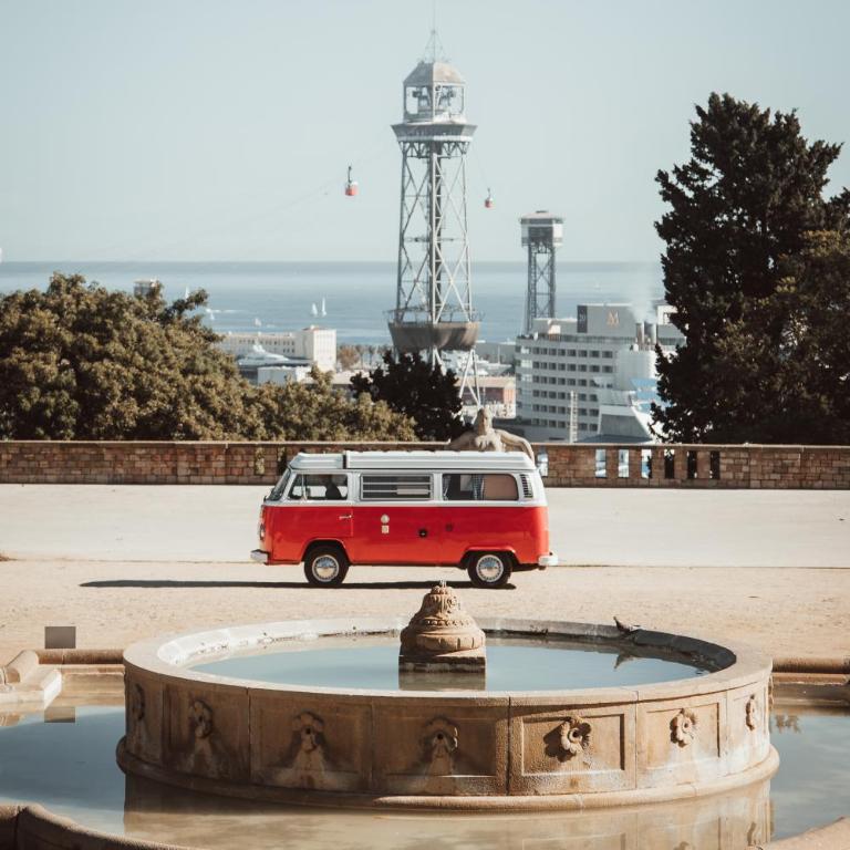 Retro VW Kombi T2 Campervan - Casa Móvil - 1