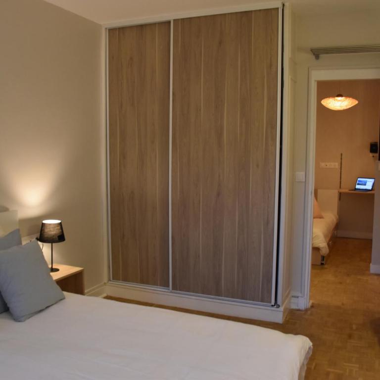 Apartment ParisNicoStay - Cosy 4 bedrooms flat Seine river - Appartamento - 48