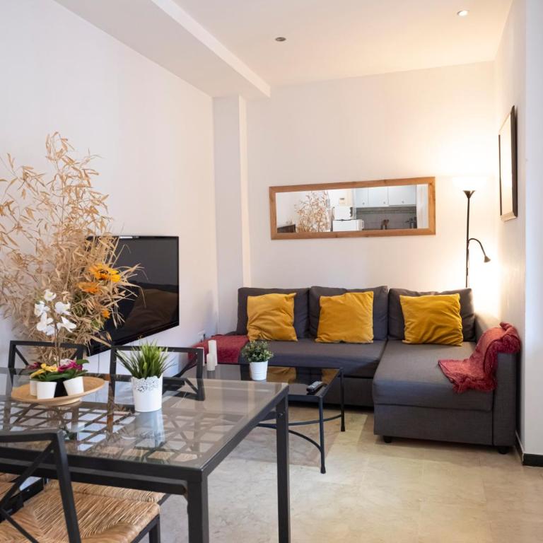 Apartamento con encanto en patio sevillano (204) - Apartamento - 2