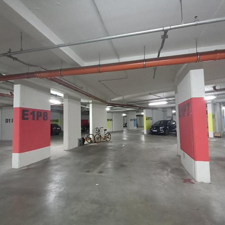 Nanda Studio Apartment - Free Private Parking - One-Bedroom Apartment - 11