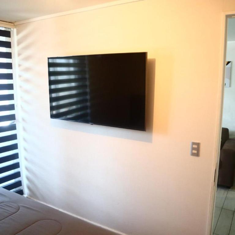 Tranquilo Depto 100% equipado a pasos del metro - Two-Bedroom Apartment - 9