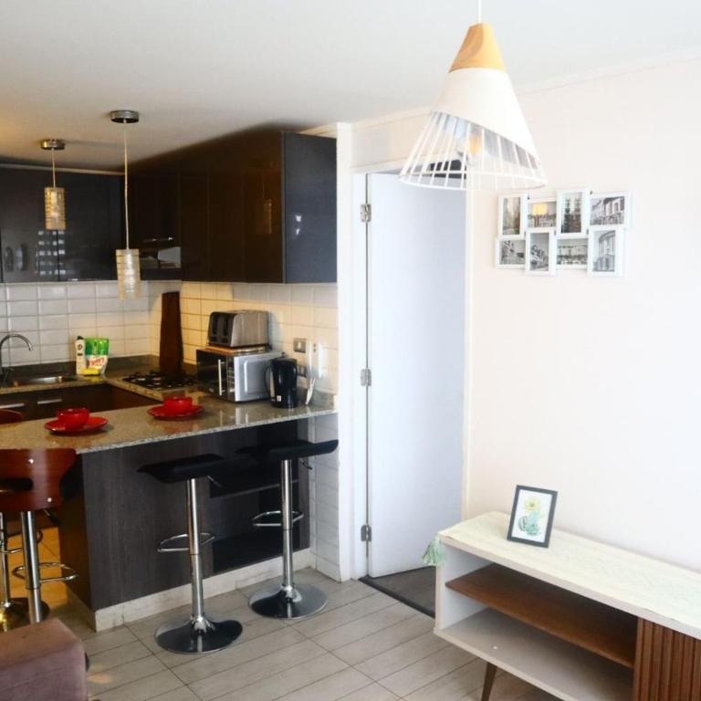 Tranquilo Depto 100% equipado a pasos del metro - Two-Bedroom Apartment - 12
