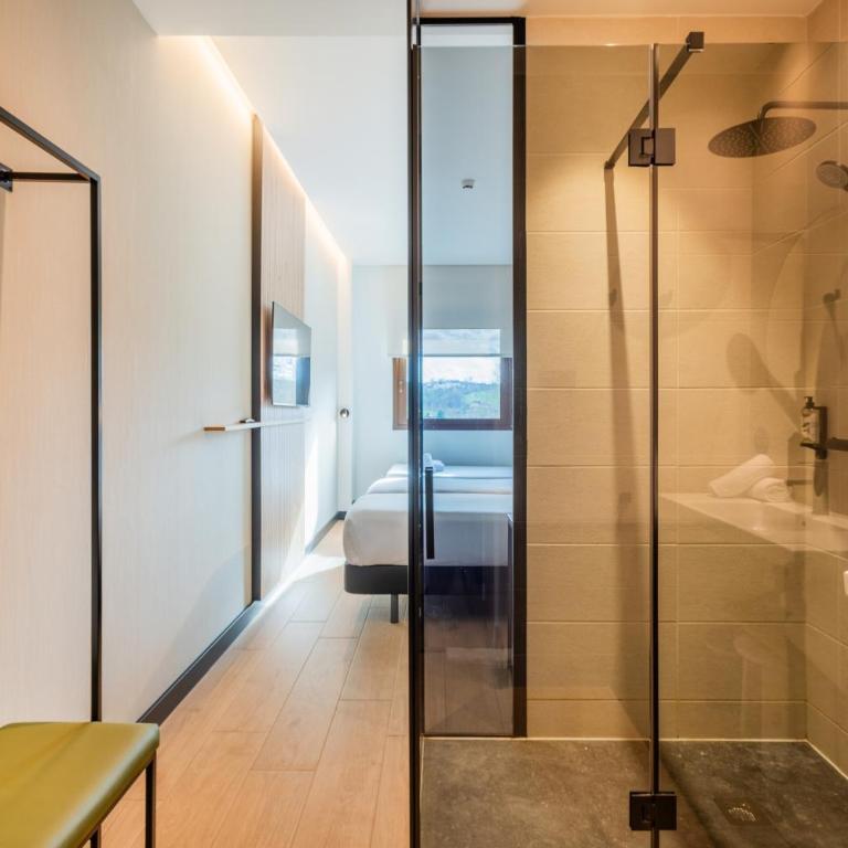 Leonardo Hotel San Sebastián - Habitación Doble Superior - 5