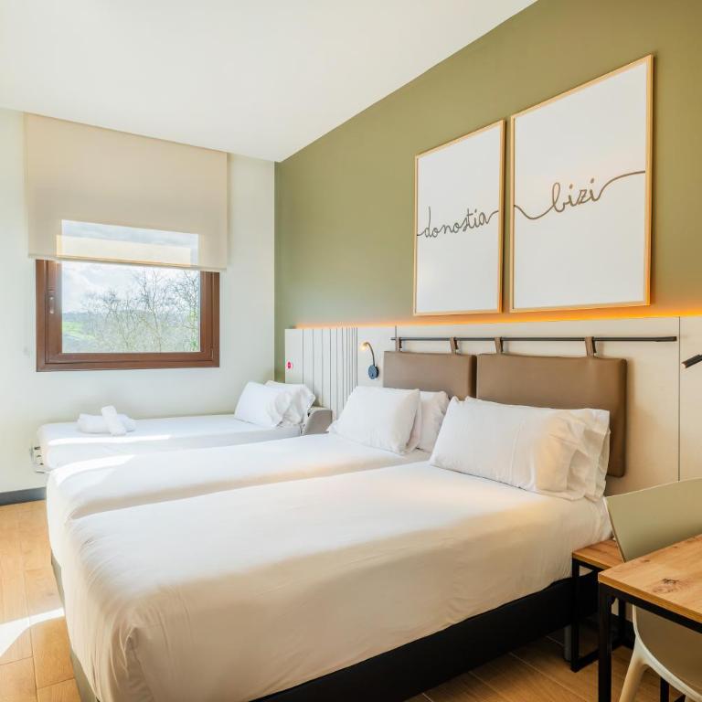 Leonardo Hotel San Sebastián - Habitación Triple Superior - 5
